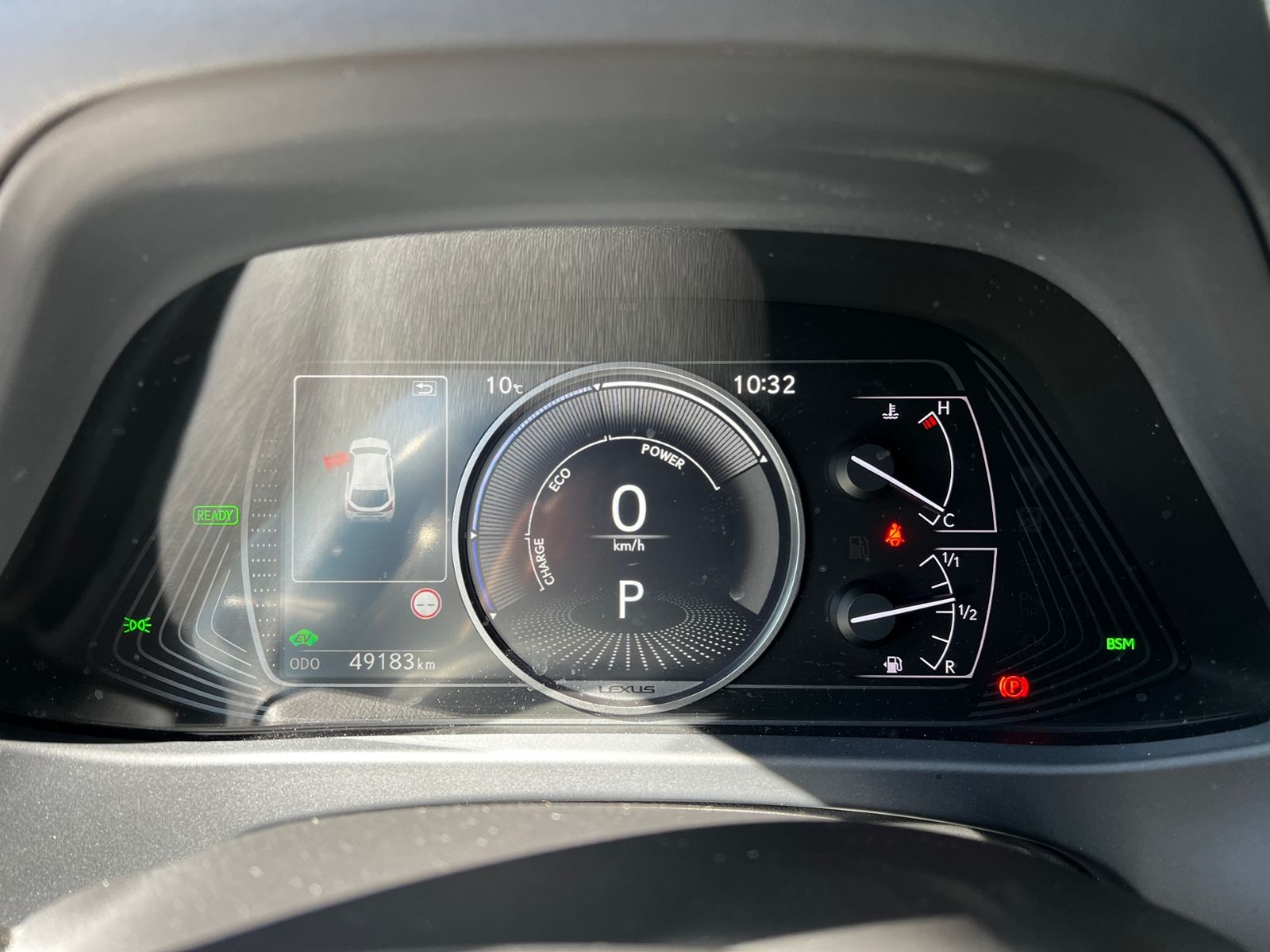 Fahrzeugabbildung Lexus UX 250 h Style Edition AHK RFK Full Link LED