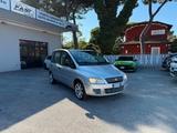 Fiat Multipla 1.6 16V Natural Power Emotion - silberne Fiat Multipla
