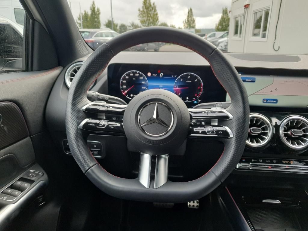 Fahrzeugabbildung Mercedes-Benz GLA 200 d AMG*Navi*AHK*Leder*PDC*SpurH*LED