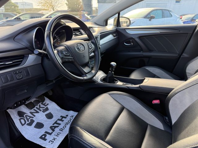 Toyota Avensis Touring Sports Business Edition