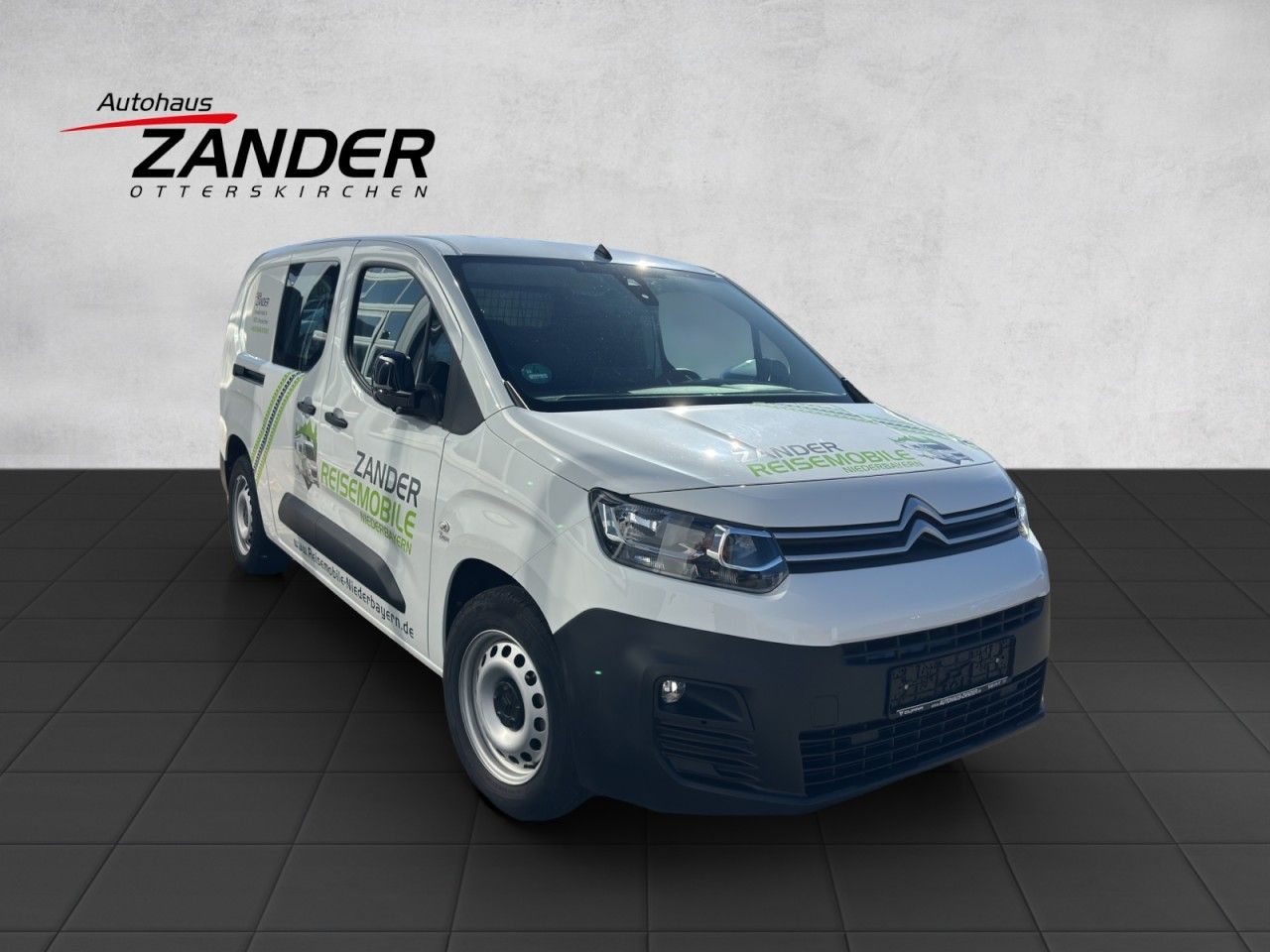 Fahrzeugabbildung Citroën Berlingo Kasten Club Elektromotor L2 / Lang