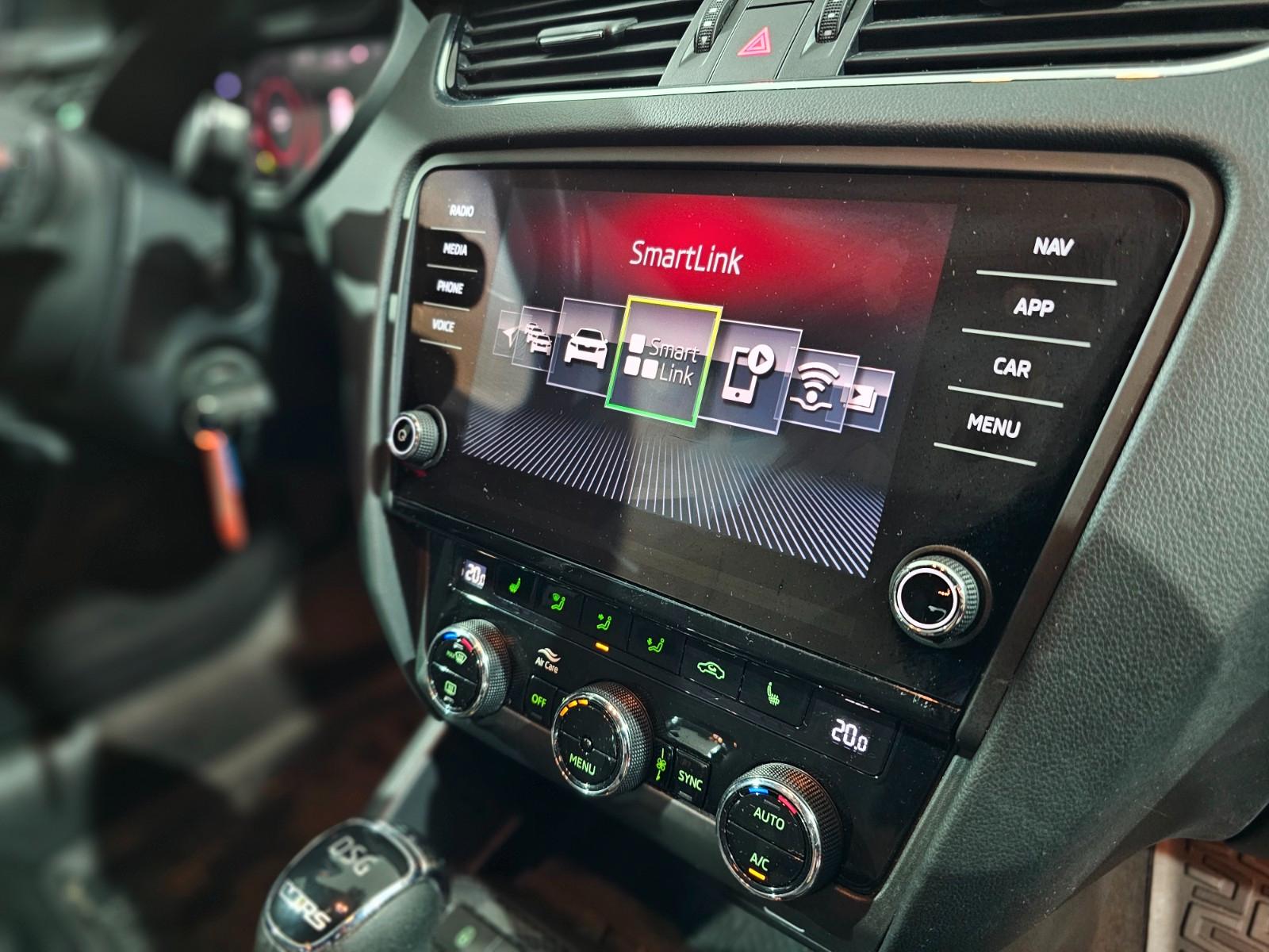 Skoda Octavia Combi RS 245
