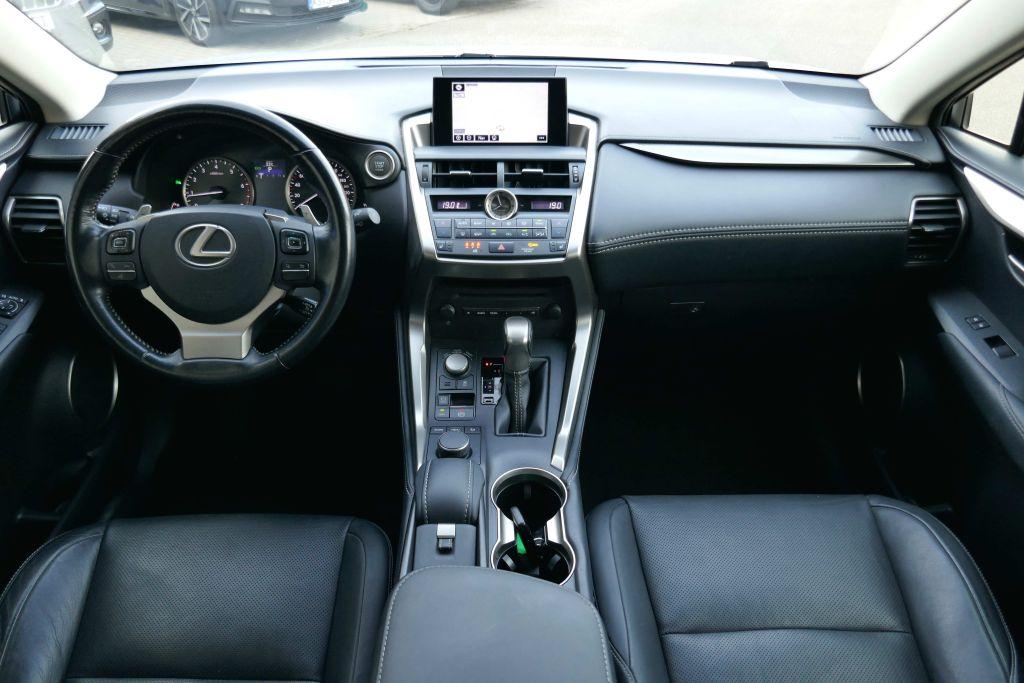 Lexus NX 200