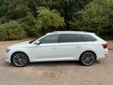 Skoda Superb Combi L&K 4x4 2.0 TSI AHK + Standheiz... - Skoda Gebrauchtwagen in Heidelberg