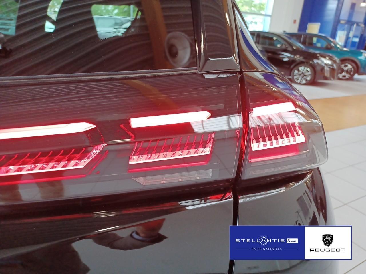Peugeot 2008 Business 100 *Navi*SHZ*Kamera