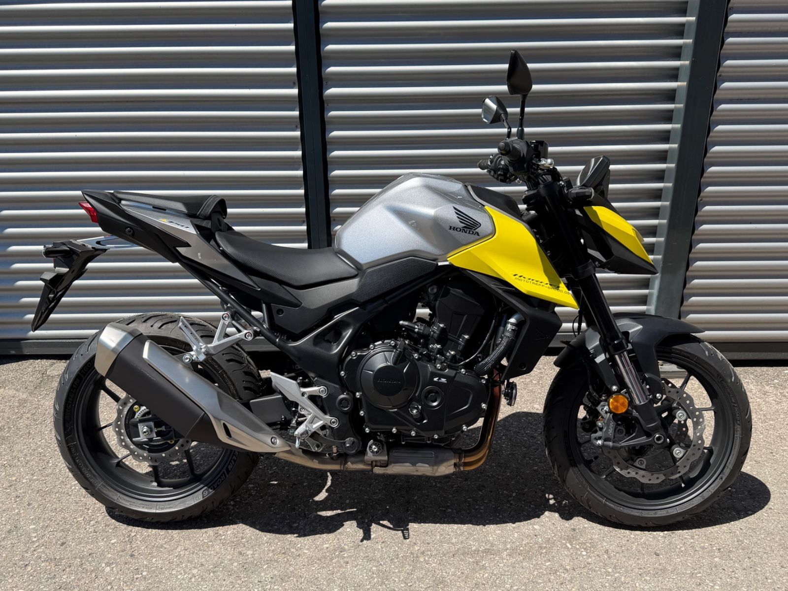 Honda CB750 HORNET / MY 2026 / AKTION "SUMMER DEAL"
