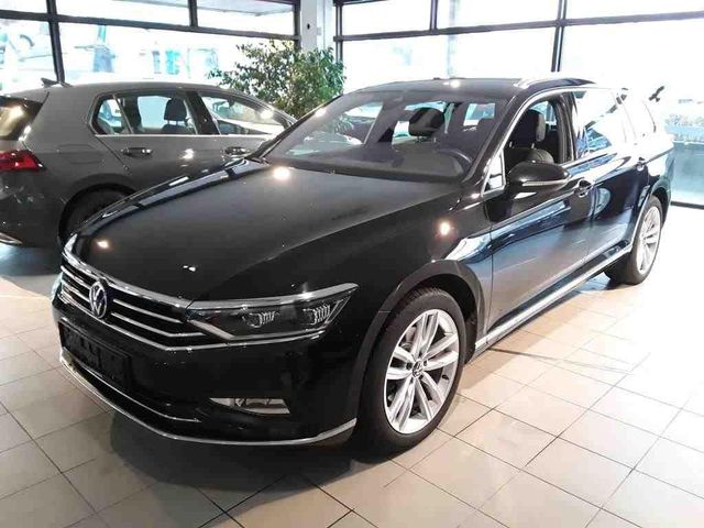 Volkswagen Passat Variant Elegance 4Motion DSG AHK RFK NAVI