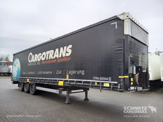 Schmitz Cargobull Curtainsider Mega