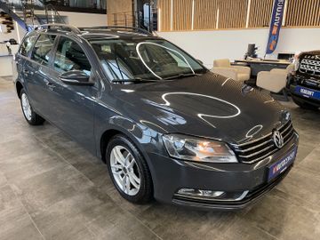 Volkswagen Passat Variant *PDC*SHZ*KLIMA*NAVI*PDC*