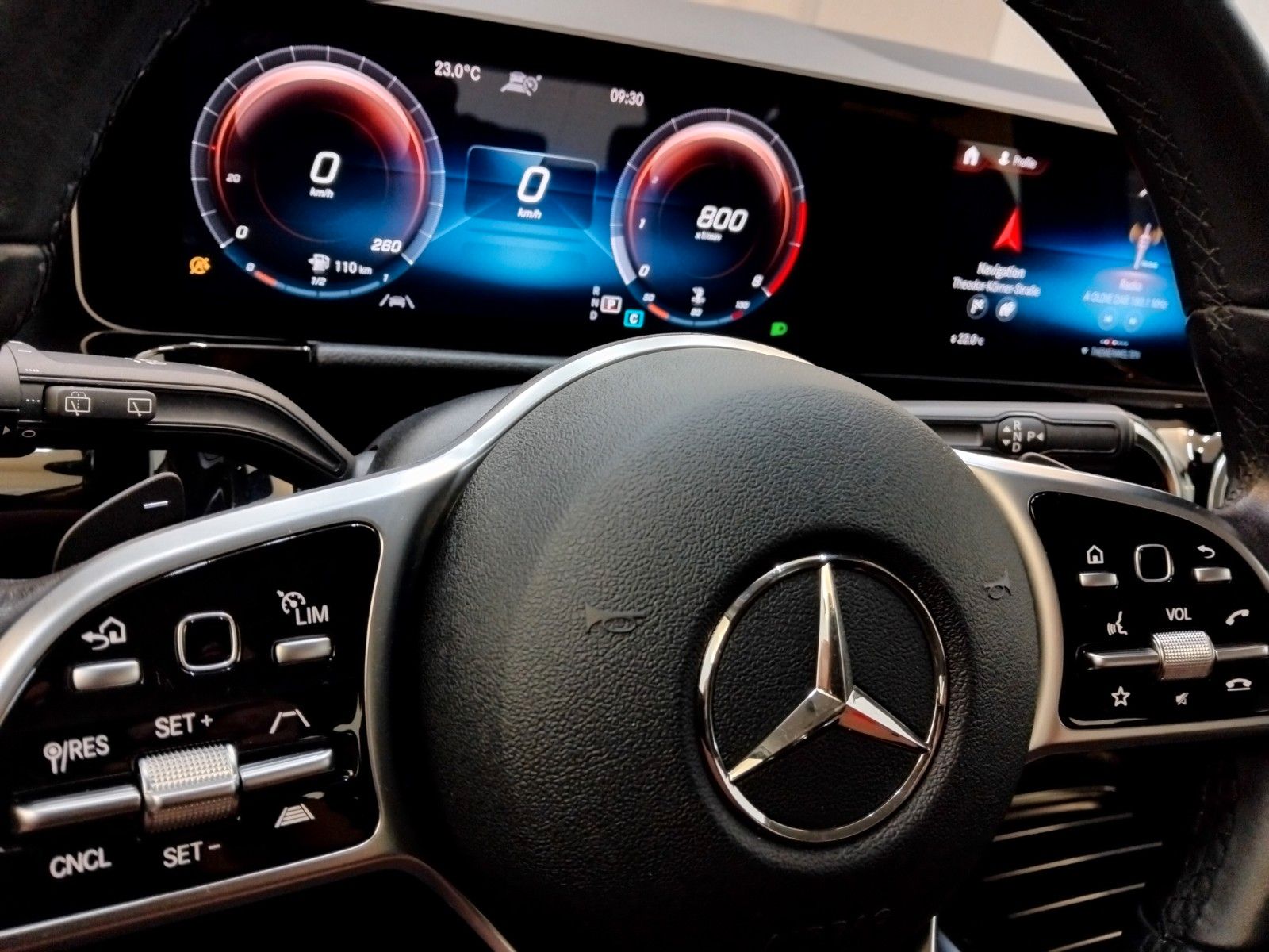 Mercedes-Benz B 180 (06/2026, Benzin)