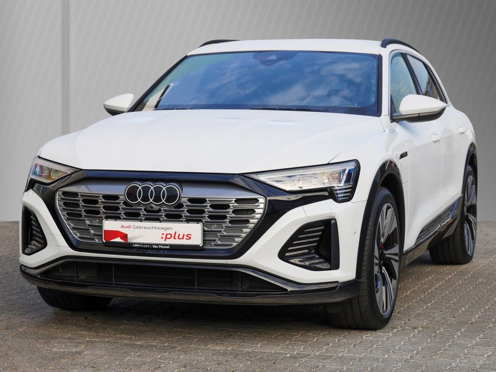 Audi Q8 S line 50 e-tron quattro 250 kW imagem 2