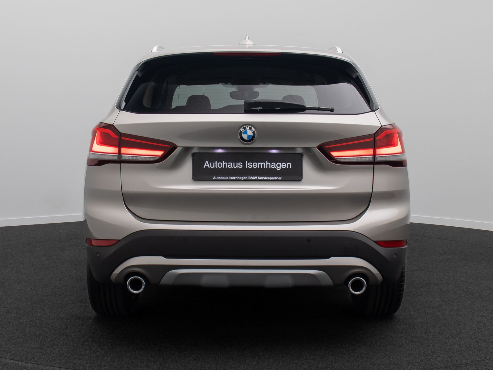 Fahrzeugabbildung BMW X1 sD20i xLine DAB LED M Sportlenkr Leder 18Zoll