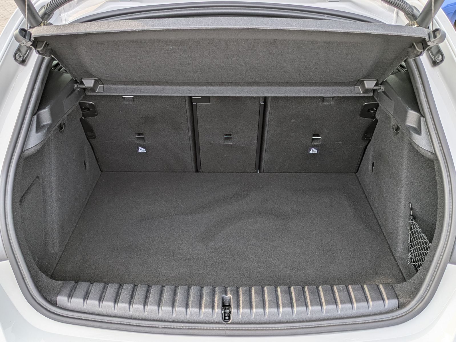 Fahrzeugabbildung BMW 120 i M Sport SHADOW*ACC*KAMERA*H&K*AHK*LED*DAB