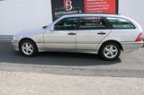 Mercedes-Benz C 200 T CLASSIC Klima 1-Hand 69000 km TOP! - gebrauchte Mercedes-Benz C 200 aus dem Jahr 2000