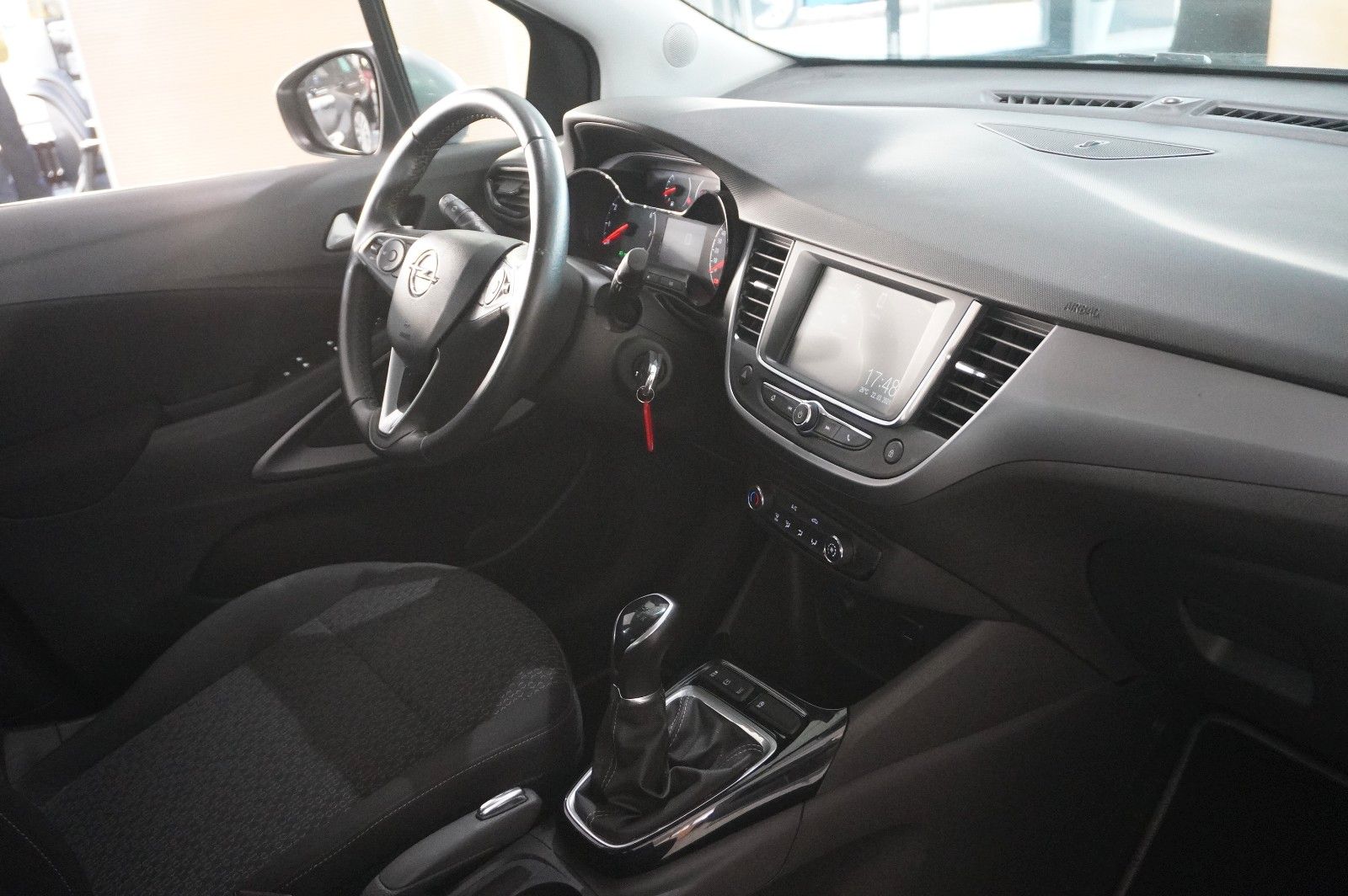Fahrzeugabbildung Opel Crossland (X) 1.2 EDITION NAVI/LED/TEMP./DAB+