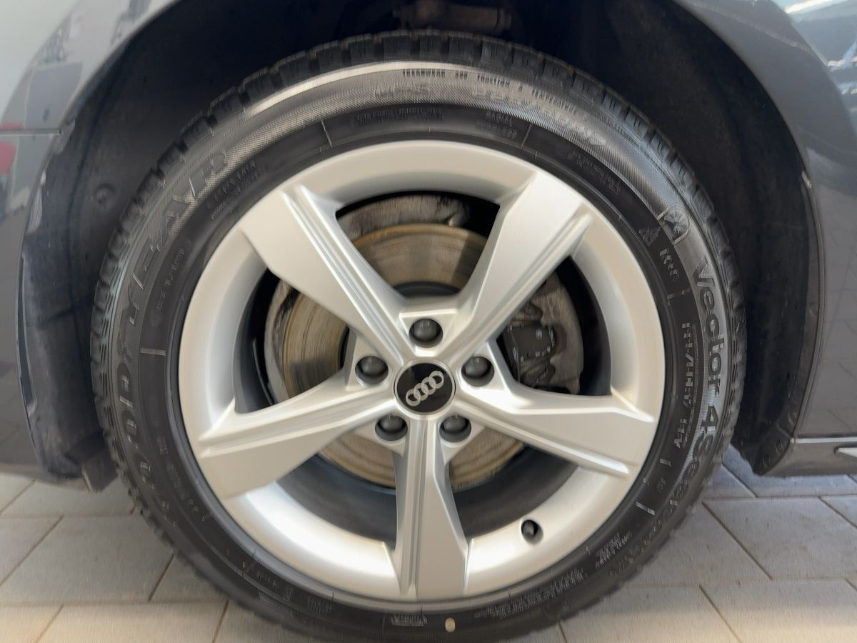 Audi A4 - Bild 18