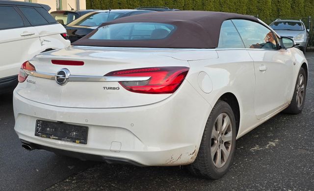 Opel Cascada 1.6 ECOTEC DI Turbo 125kW Edition Auto !