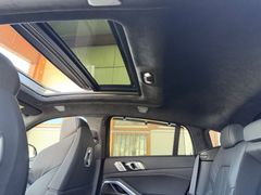 BMW X6 M60i/B&W/M-Paket Pro/Sky-Lounge/S-Belüftung BMW X6 M60i/B&W/M-Paket Pro/Sky-Lounge/S-Belüftung