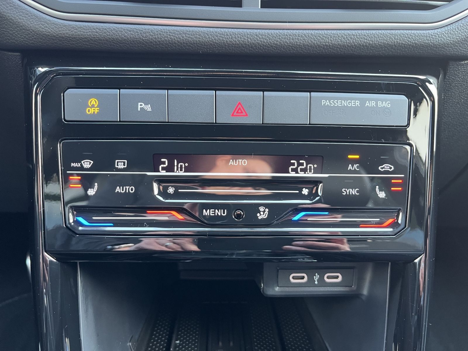 Volkswagen T-Cross - Bild 15