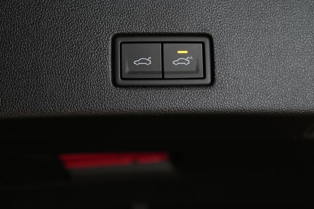 Volkswagen Touareg 3.0 TDI R-Line AHK Allradlenk StdHz Keyl