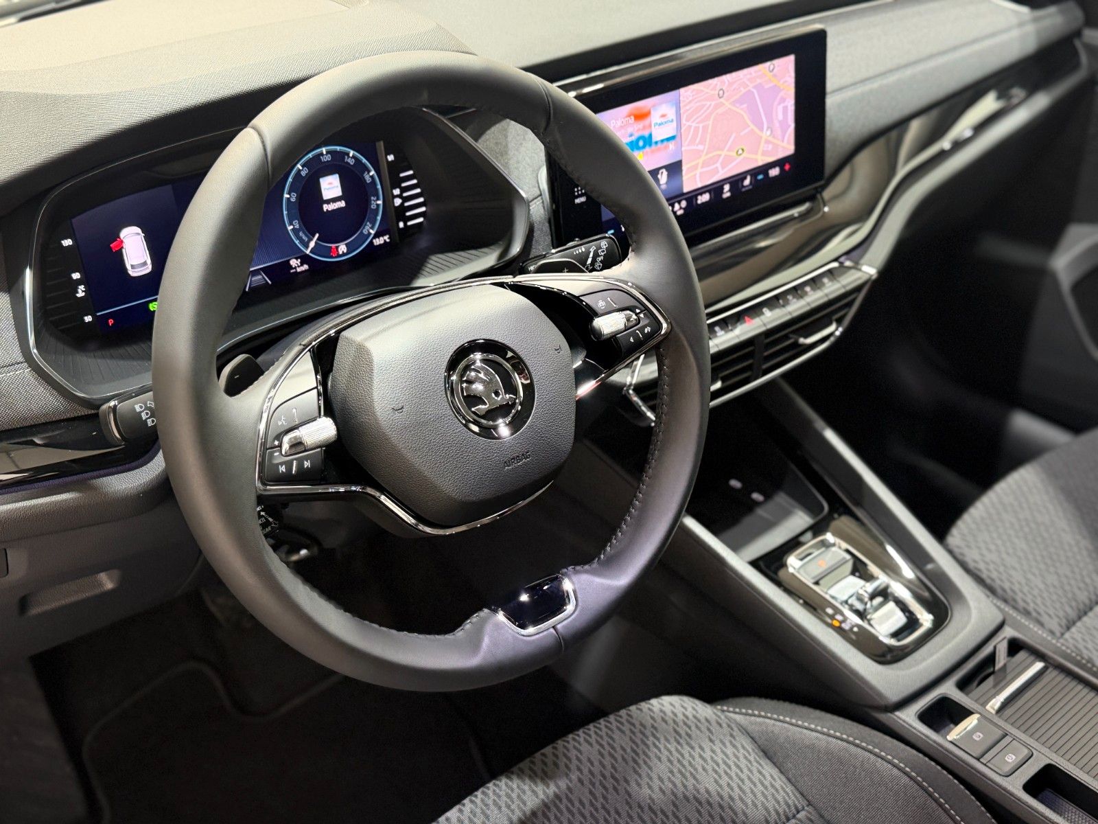 Fahrzeugabbildung SKODA Octavia Combi Style 2.0 TDI DSG