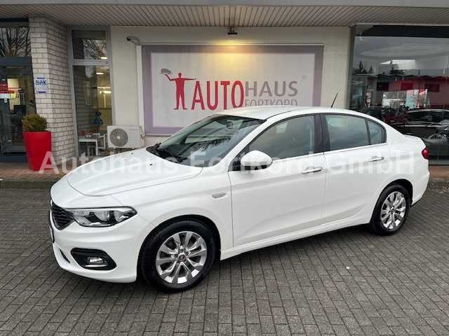 Fiat Tipo 1.6 Mjt -  LED-HS, Navi, PDC, SZ, Klima