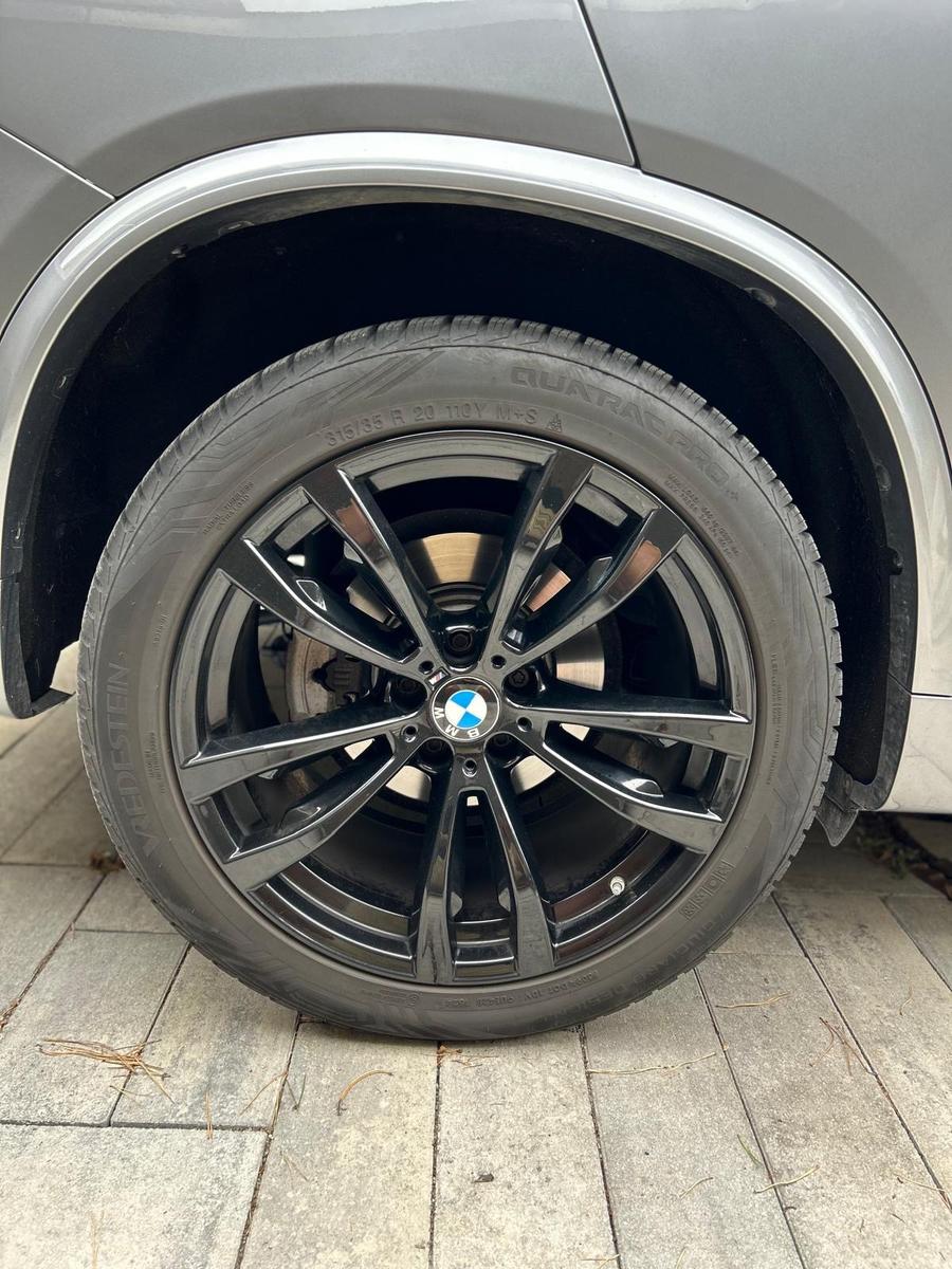BMW X5 xDrive30d -