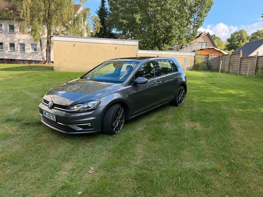 Image of Volkswagen Golf