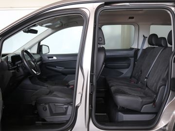 Volkswagen Caddy 2.0TDI DSG STYLE NAV PRO STANDH PANO 7SITZ