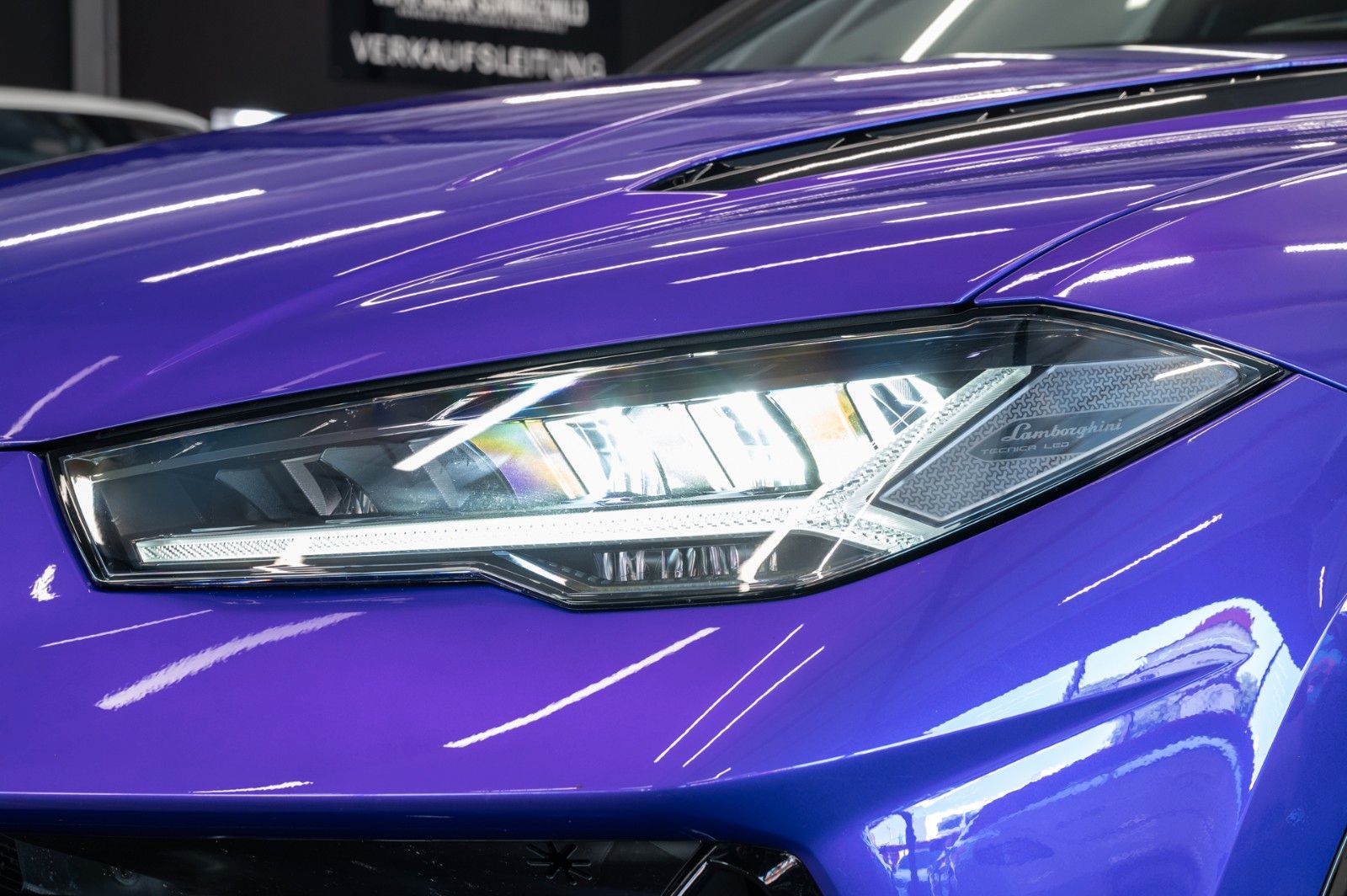 Lamborghini Urus S 4.0 V8|AKRAPOVIC|CARBON|PANO|B&O|ACC foto 4