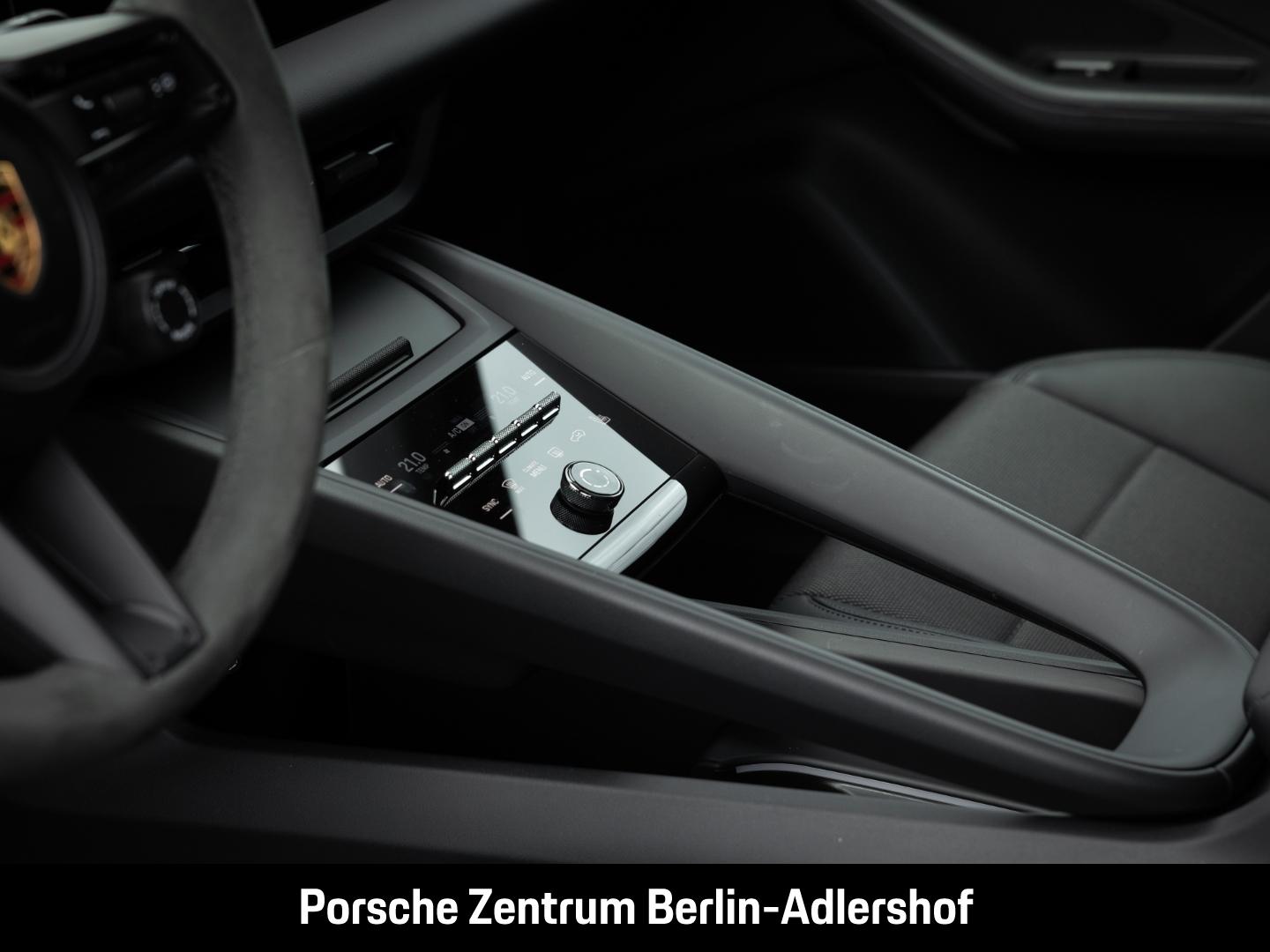 Porsche Macan 4 Surround-View Luftfederung PASM 1.Hand