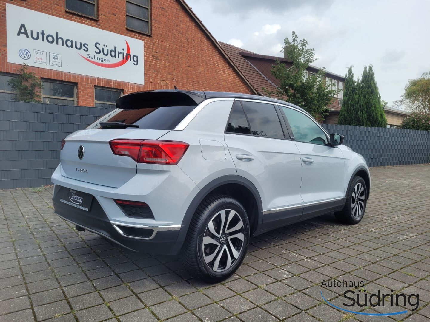 T-Roc Active 2.0 TDI DSG AHK Navi ACC El. Heckkl