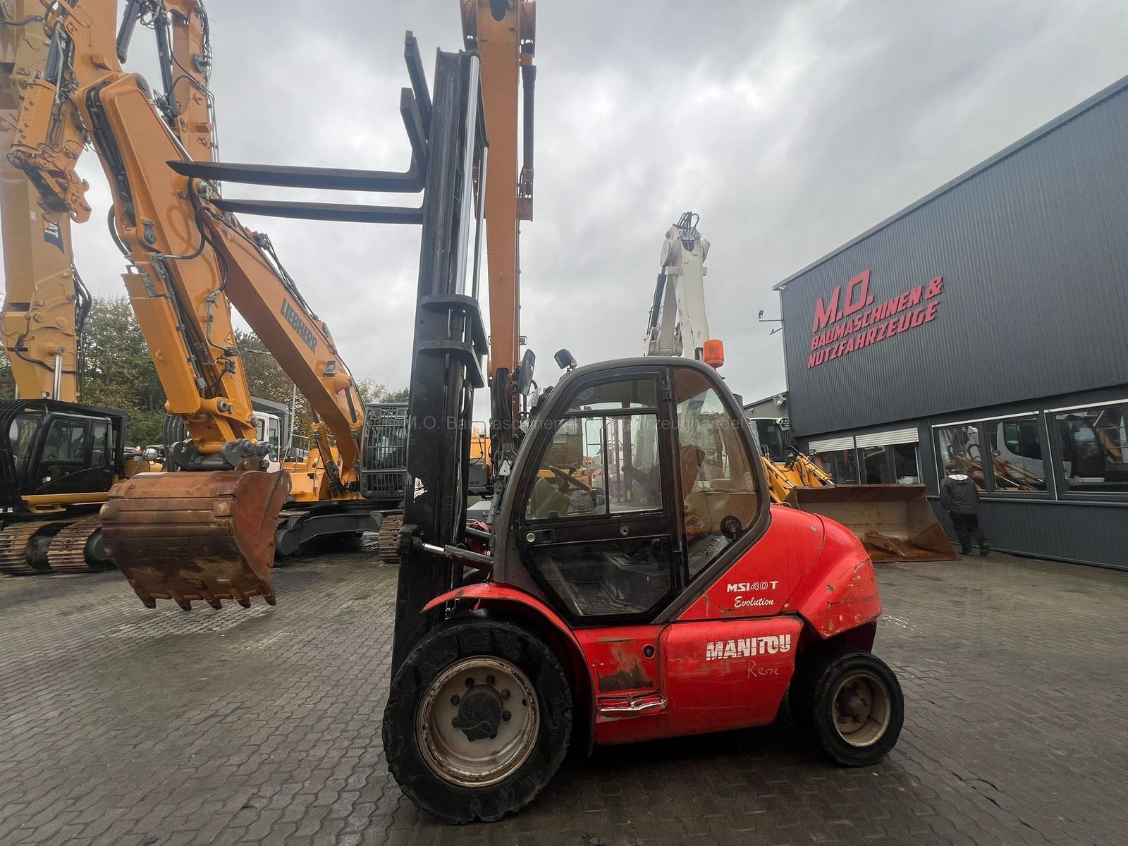 Fahrzeugabbildung Manitou MSI 40 T / 3,7 m / 4t / Duplex