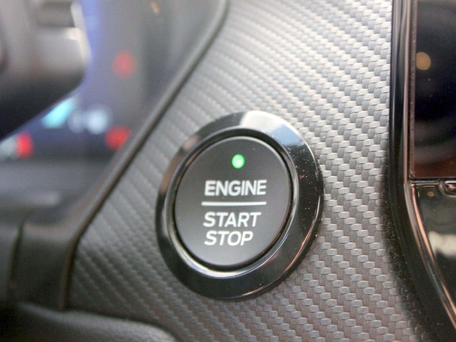 Fahrzeugabbildung Ford Puma ST-Line X 1,0 EcoBoost Mild Hybrid