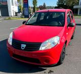 Dacia Sandero mit TÜV - Dacia Sandero Gebrauchtwagen in Bonn