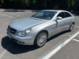Mercedes-Benz CLS 500 - - gebrauchte Mercedes-Benz CLS 500 aus dem Jahr 2004