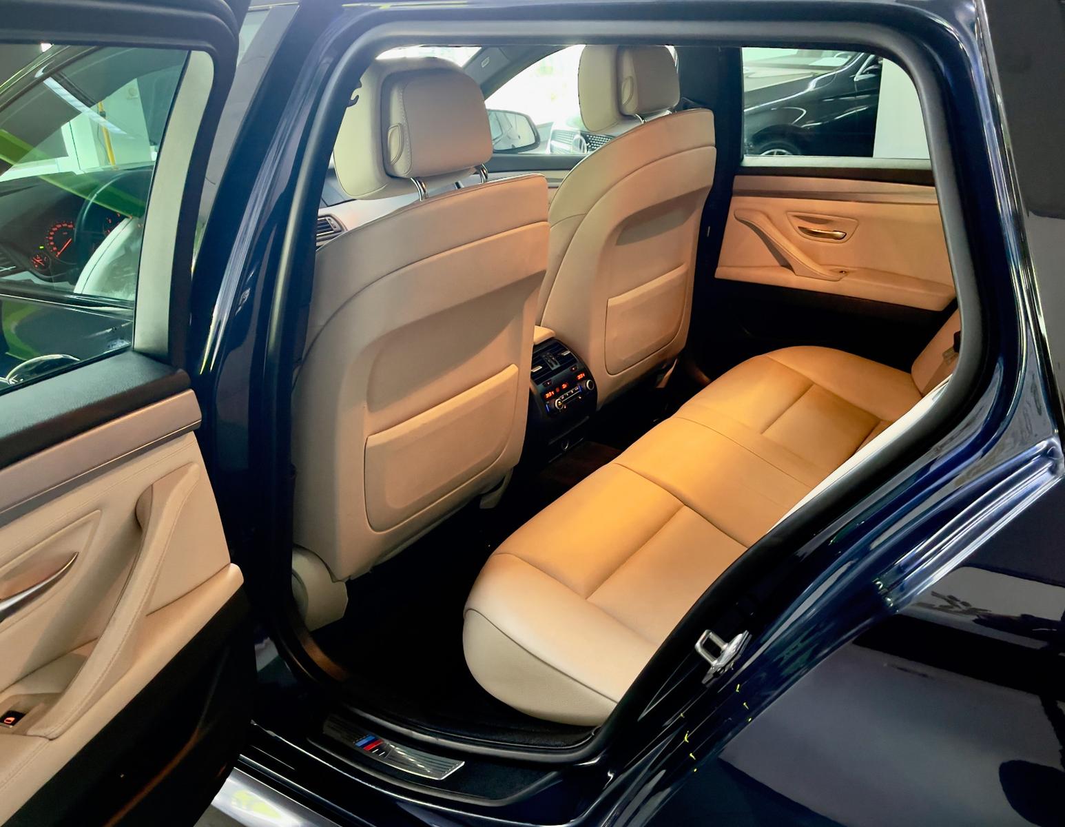 BMW 535d xDrive 313ch - PACK M - XDRIVE - INTERIEUR CUIR - SIÈGES CHAUFFANTS - CAMÉRA DE RECUL