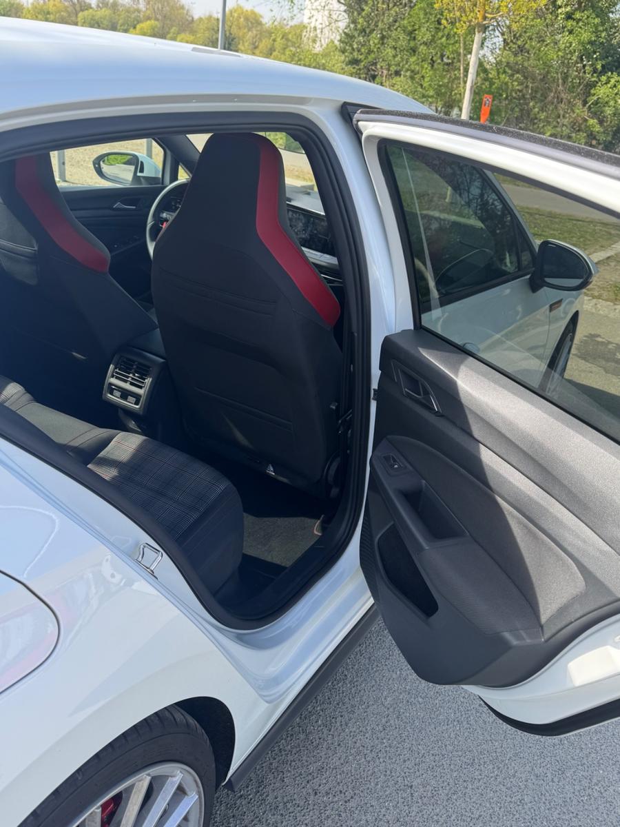 Volkswagen Golf 2.0 TSI OPF DSG GTI, миниатюра 5