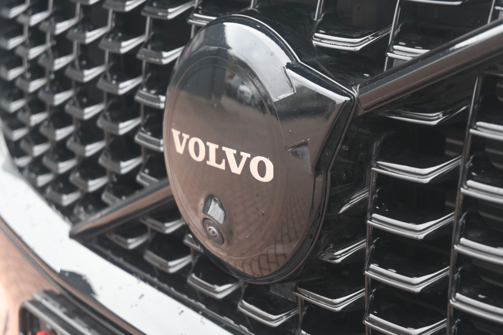 Fahrzeugabbildung Volvo XC90 B5 D  Ultimate Dark*360*STHZ*PANO*LUFT*B&W*