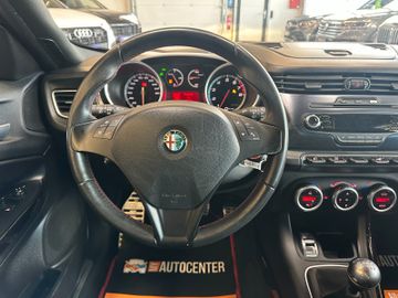 Alfa Romeo Giulietta *BI-XENONAFS)*2-ZONEN*TEMPO*SPORT*