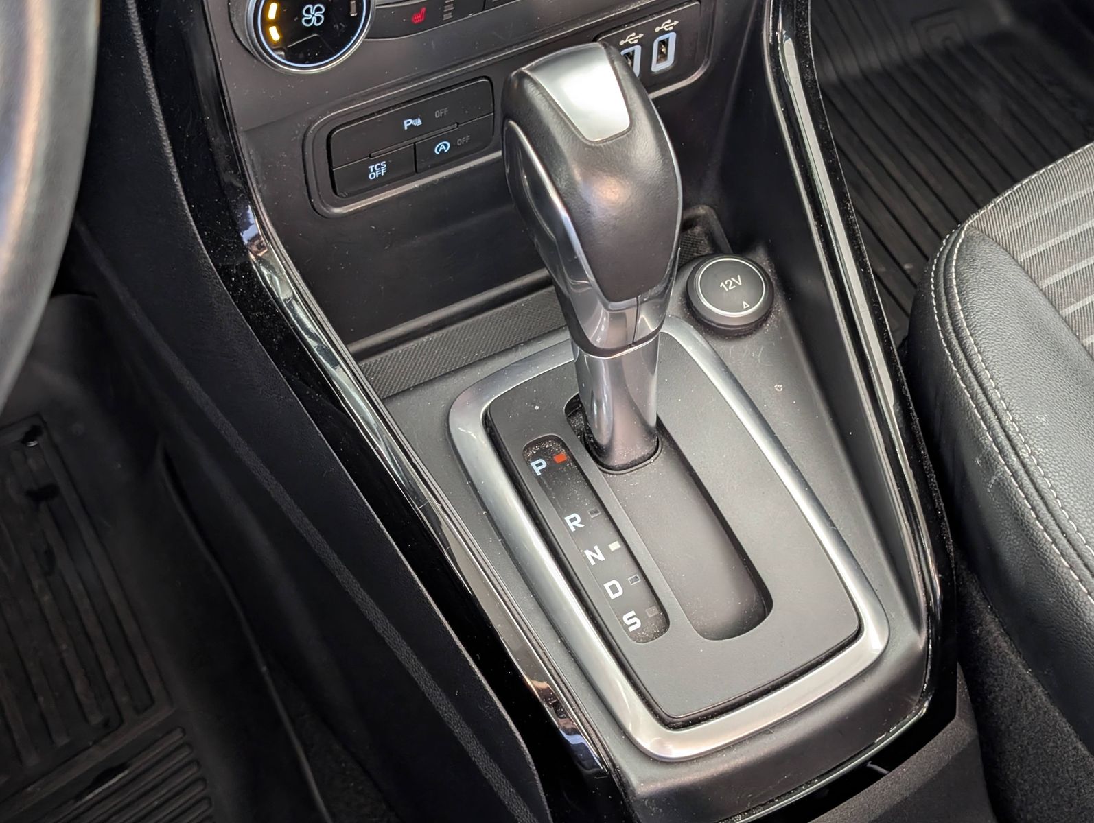 FORD EcoSport  1.0 EcoBoost Titanium Automatik Navi – Bild 20