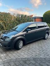 Toyota Corolla Verso 2.2-l-D-CAT Executive Executive - Toyota Corolla Verso Executive mit Diesel-Antrieb