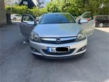 Opel Astra GTC 1.4 Twinport CATCH ME Now Easytron... - Opel Astra: Catch Me
