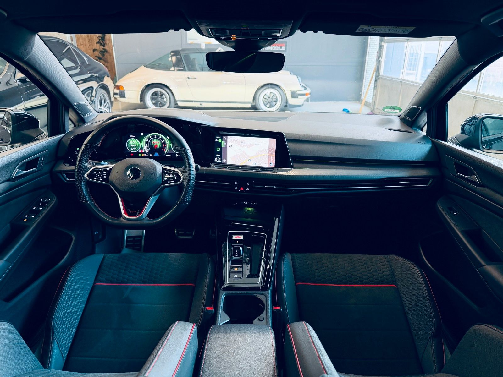 Volkswagen Golf VIII Lim. GTI Clubsport IQ/PANO/H-K/ACC/KAM foto 18