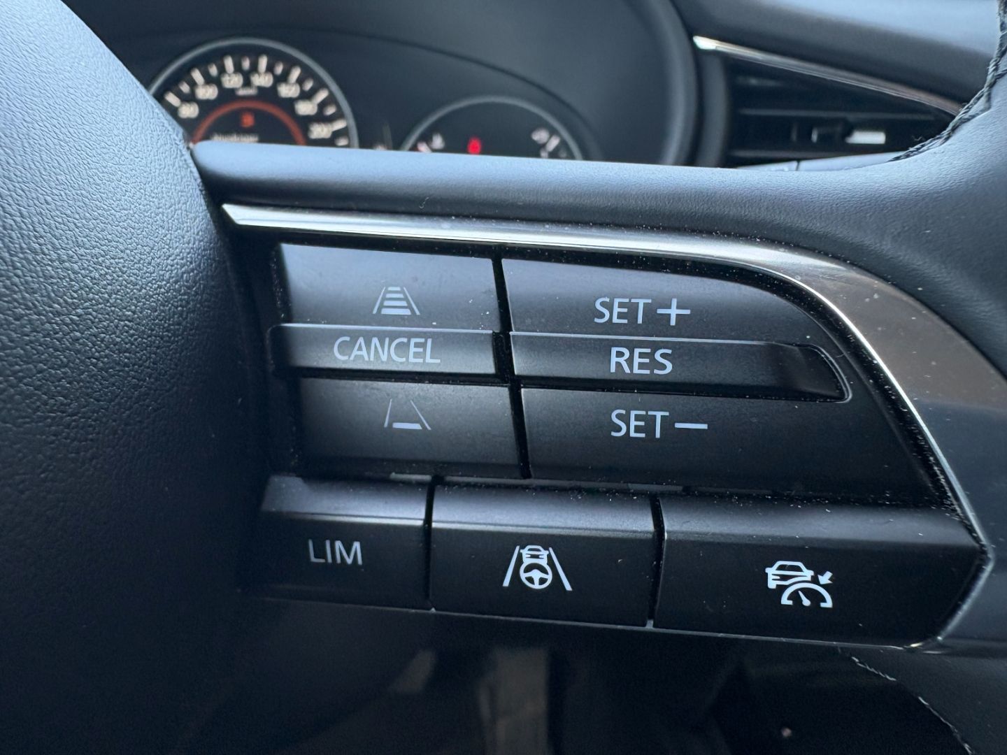 Fahrzeugabbildung Mazda CX-30 Exclusive-Line AWD 360° Kamera Bose Allwet