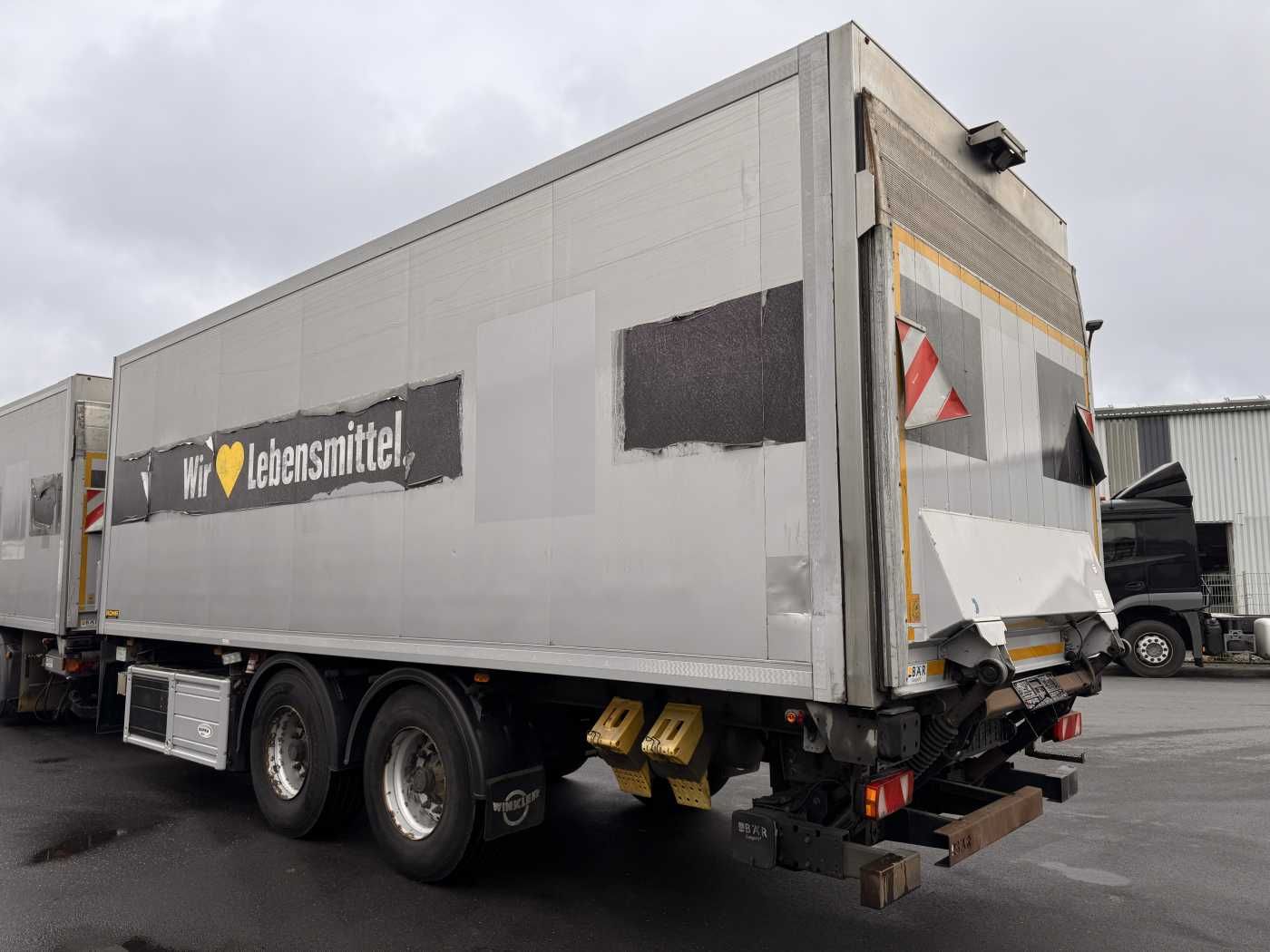 Fahrzeugabbildung Andere Rohr RZK/18 IV Carrier LBW 2.000kg Durchlade