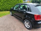 Volkswagen Polo V Trendline tüv neu Inspektion neu - Gebrauchtwagen bis 5.000 Euro