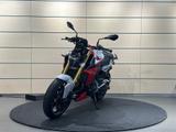 BMW F900R K83 + SC-Project Auspff - BMW R 90