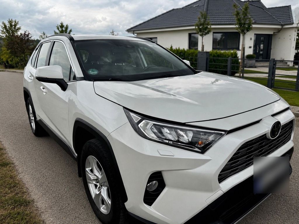 Image of Toyota RAV 4
