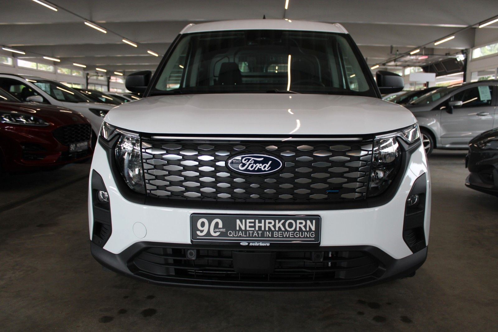 Fahrzeugabbildung Ford Transit Courier BEV TREND Klima Winter Fahrerass